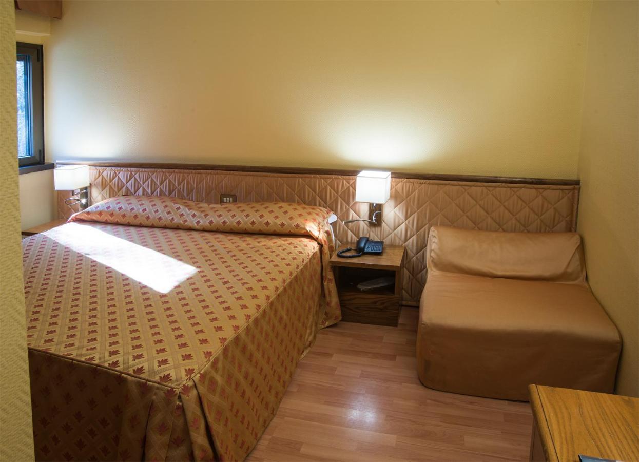 Hotel Giubileo Pignola Bagian luar foto